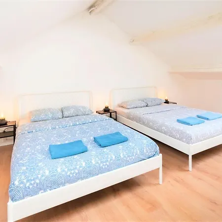 Apartment Saint Pauls